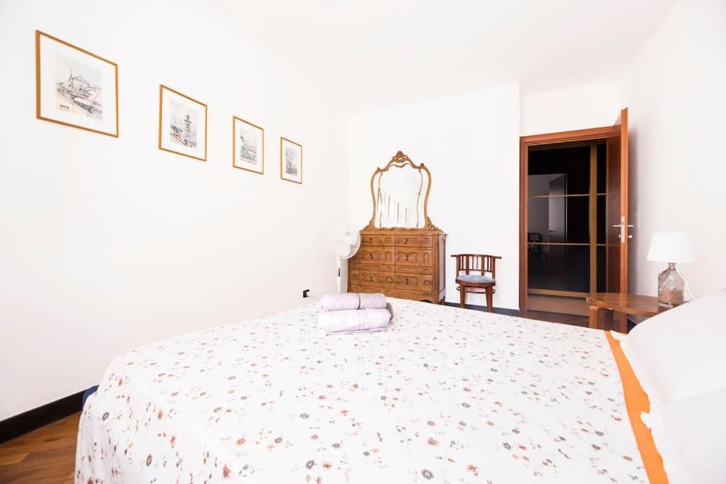 Prione'S Apartment Cenova Dış mekan fotoğraf