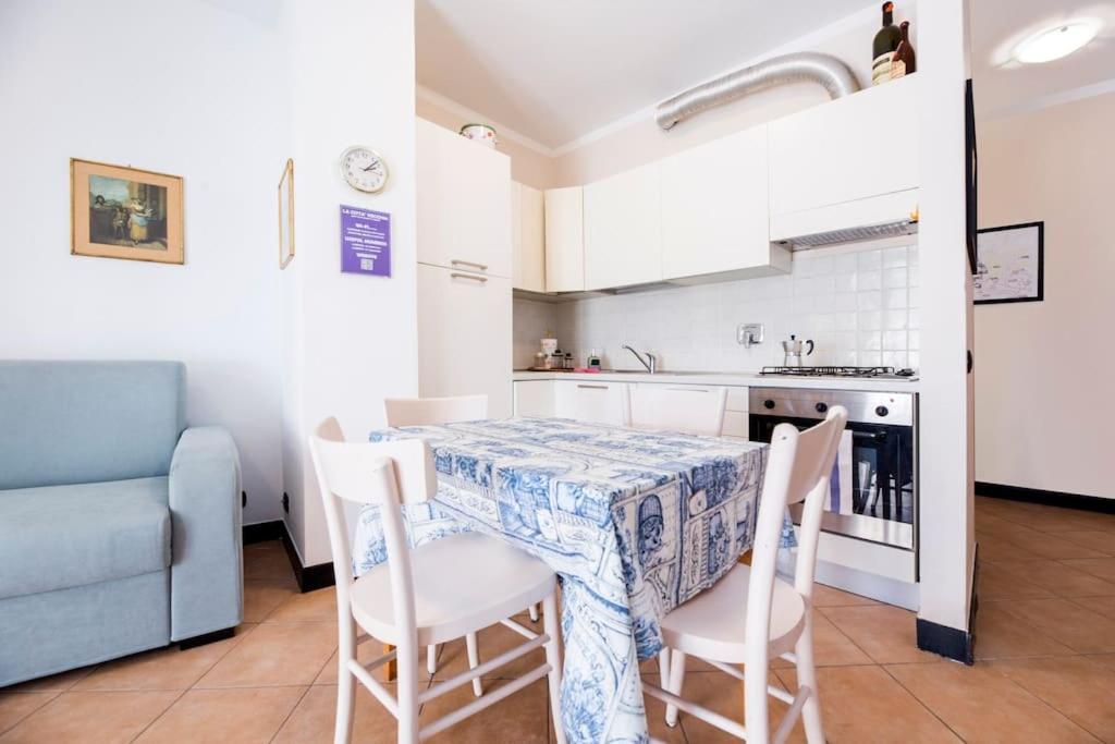 Prione'S Apartment Cenova Dış mekan fotoğraf