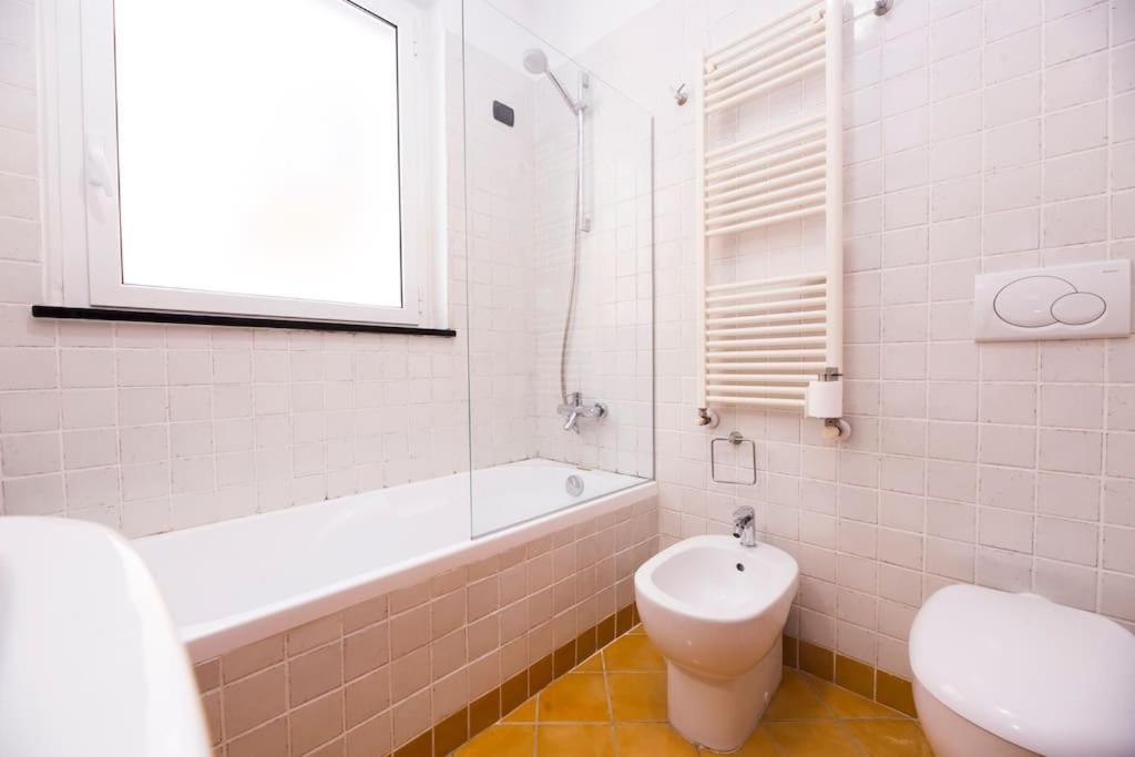 Prione'S Apartment Cenova Dış mekan fotoğraf